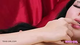 Super hot brunet pirrer i amatør POV casting 🔥