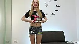 watch her spread hole masturbate to intense orgasm