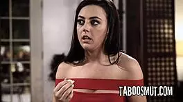 Hot Brunette Threesome LICKFEST Pussy Play Reality Group Milf Action