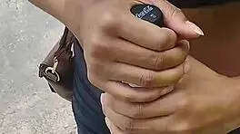 Deixei ele gozar dentro em público por dinheiro na rua selvagem!