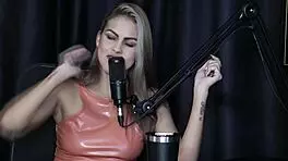 gozando com todos os clientes mas nao siririca muito depende do pau lexi mallet