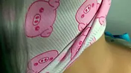 curvy fetish babe strips panties for bedroom virginity fuck