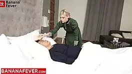 アジアご主人様の奥深く中出し種付けもらう