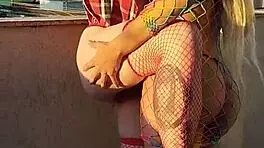 gushi and ski kiss passionately during hot photo session