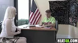 Hey professor, solve my pussy problem already? 😏 Gigi Sweets rides Luke Longly hard 🔥💦