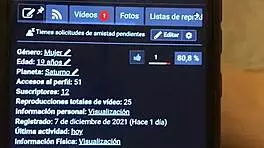 Sext girlfriend's pink pussy fingered hard.