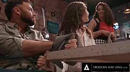 Sneaky Diner Hookup Leaves Liz Jordan Craving More