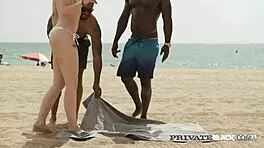 Tiny tattooed Alessa's intriguing duo meet