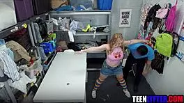 Halloween candy thief gets fucked hard by security guard