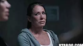 Kenna James Reagan Foxx Seth Gamble Anna Claire Clouds Arabic Petite Puck Action