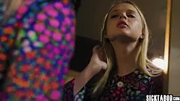 Lauren Phillips Fingers Big Ass Teen to Squirting Orgasm