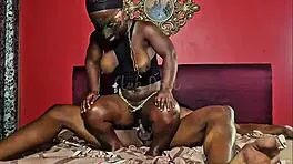 sexy big booty midget cums hard from heavy bbc club drill