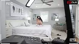 Stepsis caught camming gets monster cock pounding