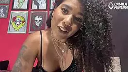 ohh man... would ya eat this creamy wet pussy daddy please?? 😩💦