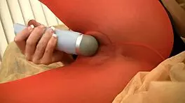 Hey, I'm Clarissa 😘 fingering wet pussy just for you!