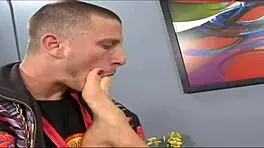 Married Nika Noir's Steamy Stranger Foot Encounter