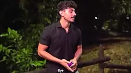 colombian actress convinces stranger to film her first movie together