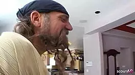 Demi-asiatique couettes Tia Tanaka premier MMF trio deux vieux grosses bites