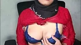 black hijab shemale teases cock and anal depths