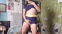 asian cutie dances in tight shorts 🔥 petite ass shaking 💃