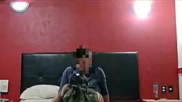 Hey cuckold hubby recruits singles to fuck wife 😈🍌