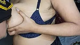 desi indian beauty's huge saggy tits lure into hot sucking