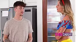 SLUTTY SNOW WHITE PETITE CAUGHT IN STOCKINGS HEELS