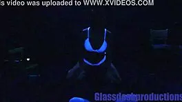 Scarlett Johnson glows under blacklight in mysterious solo tease