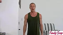 lana small moans this huge cock stretches me wide while i suck 😩🍆