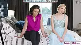 Curvy MILF surrenders to teen's tempting kiss and licks