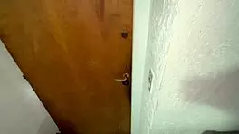 Vecina zorra begs for hard pounding showing off huge ass and tits