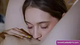 blonde lesbians scarlett sage sera ryder eat wet pussy strap-on pound