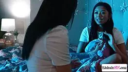 Stepmom spreads legs for wet pussy eating in taboo dreams