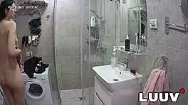 luuv alice loves showing off her morning shower exhibitionism on cam