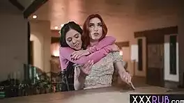 um, horny lesbians delilah and theodora day tribbing so amazing...