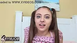 gia derza, cute babysitter, what's the issue?