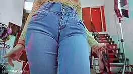 Omg Skinny Babe's Huge Cameltoe Thigh Gap Natural Boobs Heels