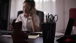 Syren de Mer Ravages Jessie Saint Wildly!