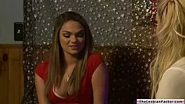 i love how older milfs lick shaved teen pussy better than young girls 👅💦