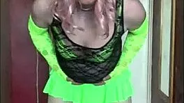 crossdressing sissy piss lover begs fill tube to swallow