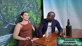 Curvy milf turns bar chat into hardcore bbc pounding session