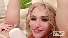 Petite Emma Rosie Endures Bryan Gozzling's Sloppy Anal Ride