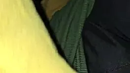 follo vecina infiel en casa corro en su vagina