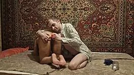 man stretches teen girl's gaping asshole with huge dildo anal toy 😈🍑