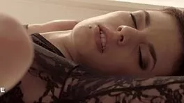 european teen gf moans in intimate wet pussy pounding 😍💦👅