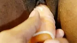 moaning desi slut loves carrot stuffing her dripping wet pussy