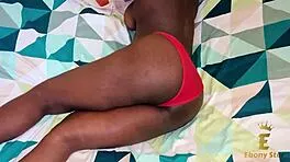 Cutie ass girlfriend rides boyfriend cowgirl homemade