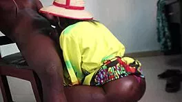 muslim ebony milf takes double penetration in ass and pussy like a champ 🔥🍑