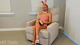 i crave her face sitting then demand intense anal fingering play