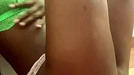 ohhh suce moi les seins yeah suck my tits so good please...